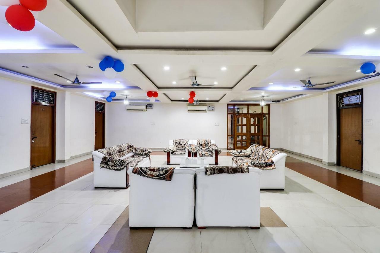 Oyo 43936 Hotel Rajputana Palace Farrukhabad Extérieur photo