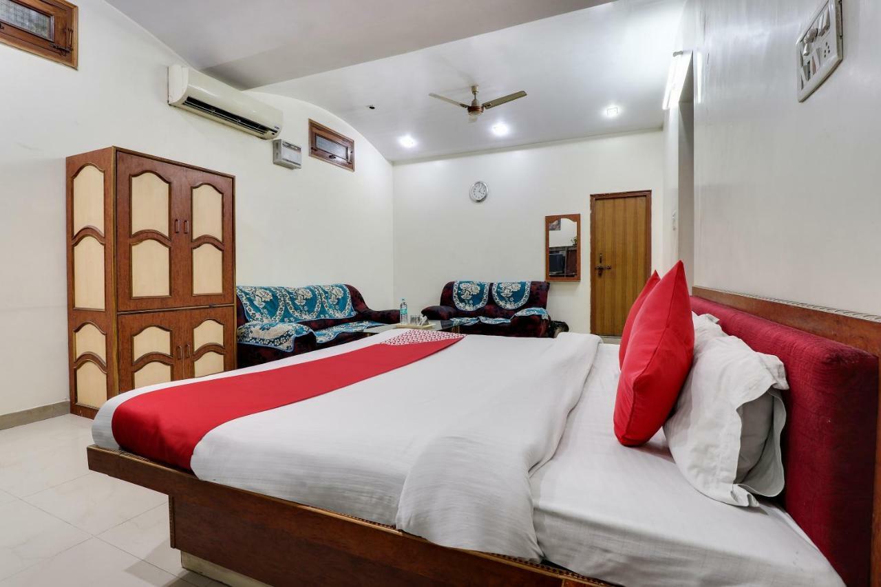 Oyo 43936 Hotel Rajputana Palace Farrukhabad Extérieur photo